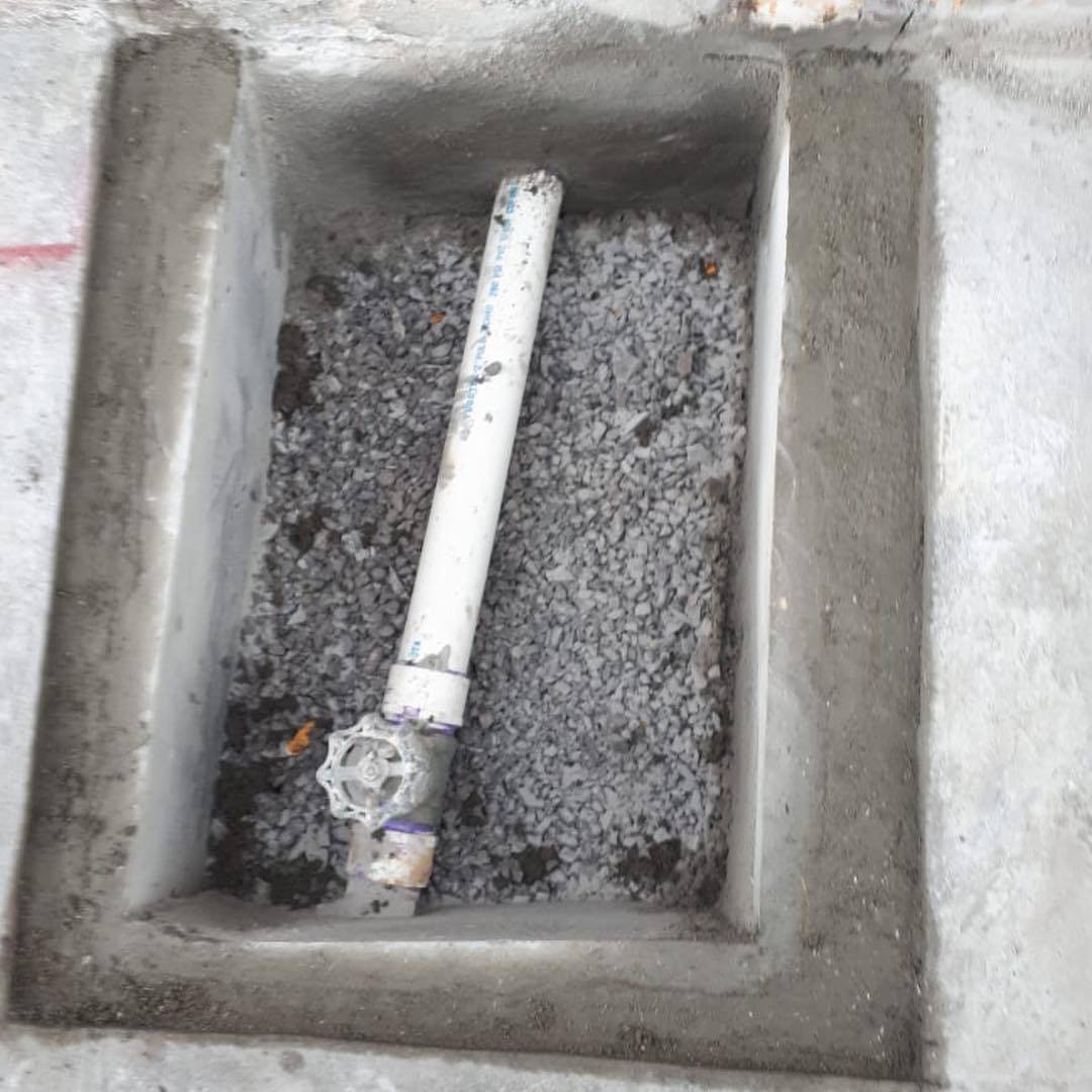 41720638_2373695139325309_778120121264272569_n